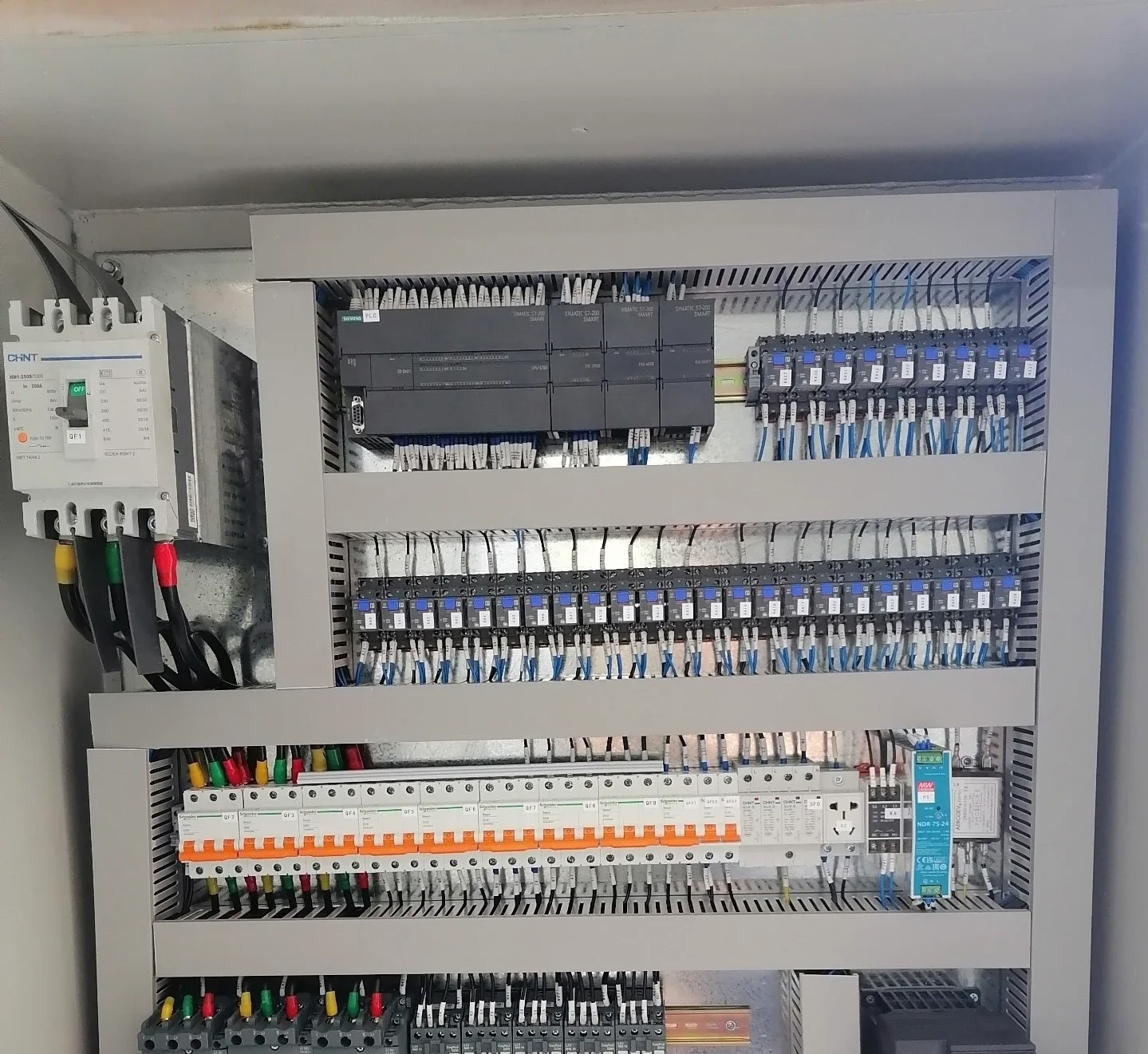 在湖北做项目,聊聊ABB ACS580变频器的调试心得与参数设置技巧